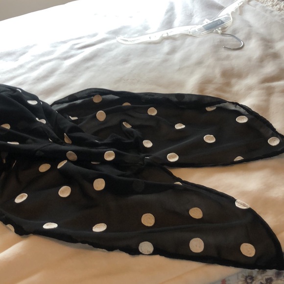 Sheer black and off white flared top with flared split sleeves. - Picture 8 of 11